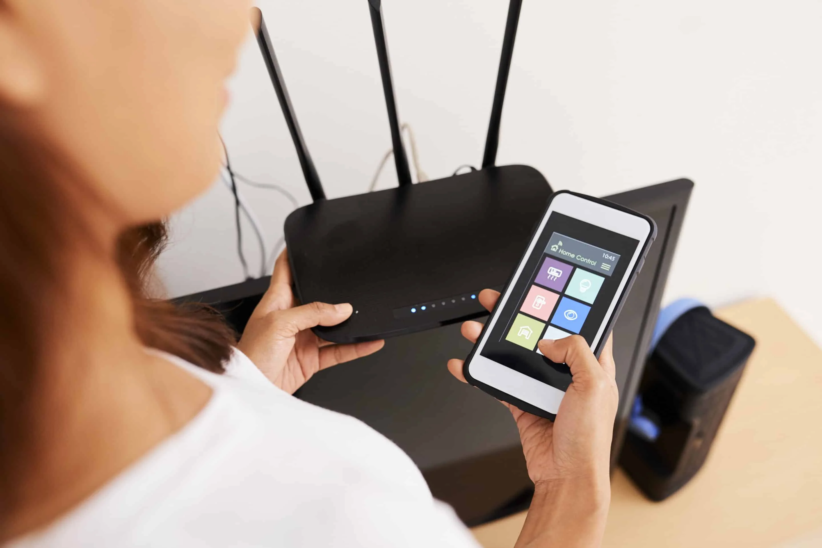 What is the Best Wi-Fi Router for Home Use? (How To Pick the Best WiFi Router)